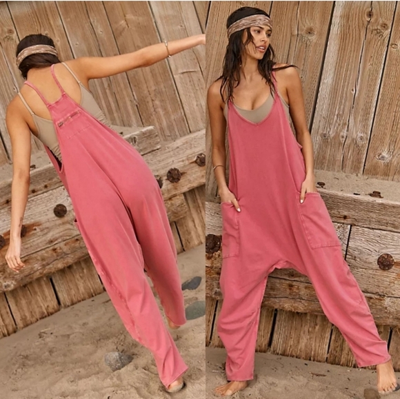 OFFERS New Free People FP Movement Hot Shot Onesie Lovestruck XS Jumpsuit Romper - Picture 2 of 16